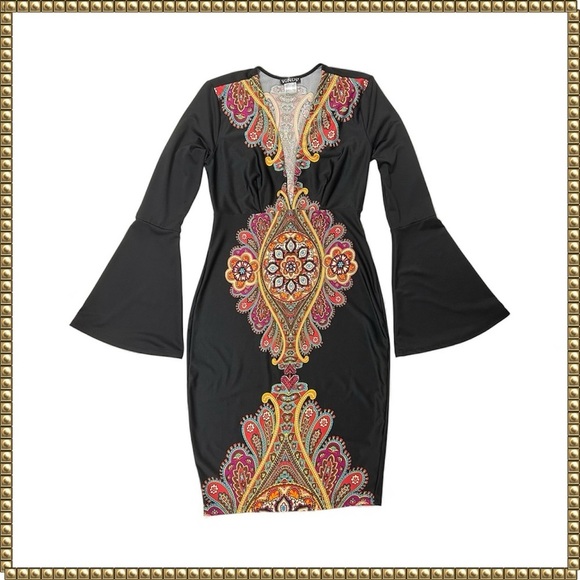 VENUS Dresses & Skirts - Venus Black V Neck Bell Sleeve Plunging Dress XS